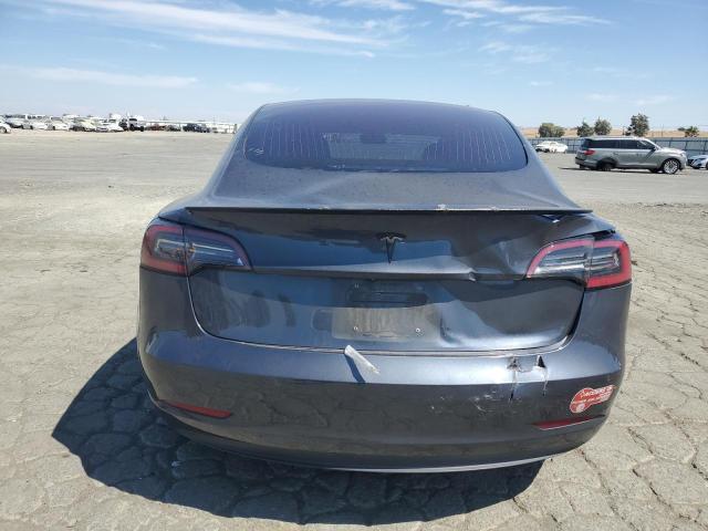 Photo 6 from auction – 2018 TESLA MODEL 3 with VIN 5YJ3E1EA9JF020028