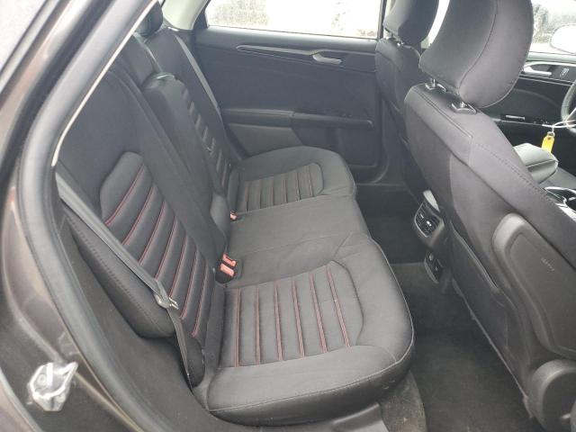 Photo 10 from auction – 2016 FORD FUSION SE with VIN 3FA6P0LU2GR385064