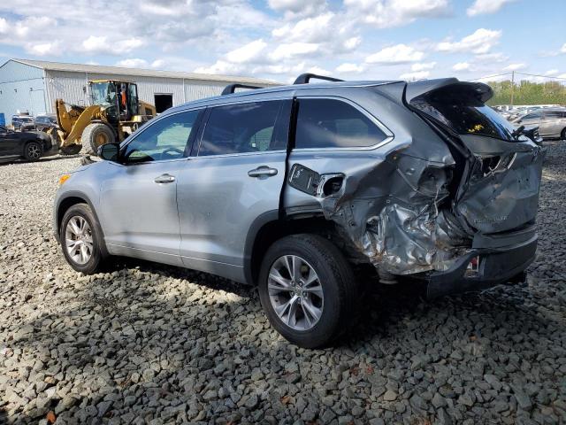 Photo 2 from auction – 2015 TOYOTA HIGHLANDER with VIN 5TDJKRFH6FS204940