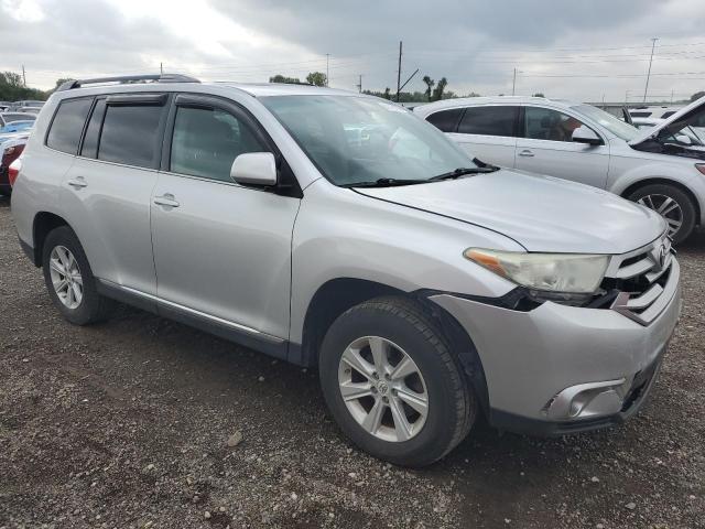 Photo 4 from auction – 2011 TOYOTA HIGHLANDER with VIN 5TDBK3EH1BS077429