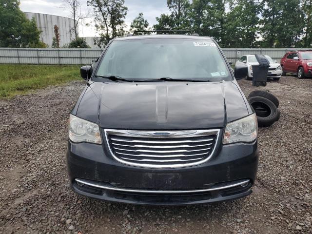 Photo 5 from auction – 2013 CHRYSLER TOWN & COU with VIN 2C4RC1BG9DR556513