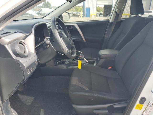 Photo 7 from auction – 2018 TOYOTA RAV4 LE with VIN JTMBFREV9JJ258707
