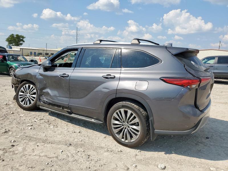 Photo 2 from auction – 2021 TOYOTA HIGHLANDER with VIN 5TDFZRBH1MS093623