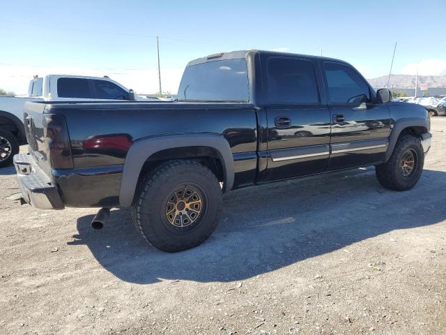 Photo 3 from auction – 2004 CHEVROLET SILVERADO K1500 with VIN 2GCEK13T541375193