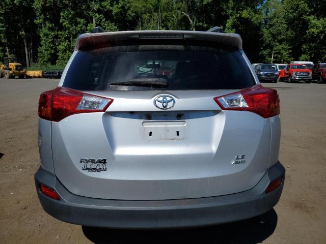 Photo 6 from auction – 2015 TOYOTA RAV4 LE with VIN JTMBFREV0FD138123