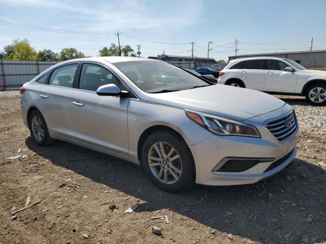 Photo 4 from auction – 2016 HYUNDAI SONATA SE with VIN 5NPE24AF6GH296777