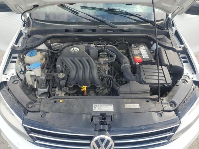 Photo 11 from auction – 2015 VOLKSWAGEN JETTA BASE with VIN 3VW2K7AJXFM315040