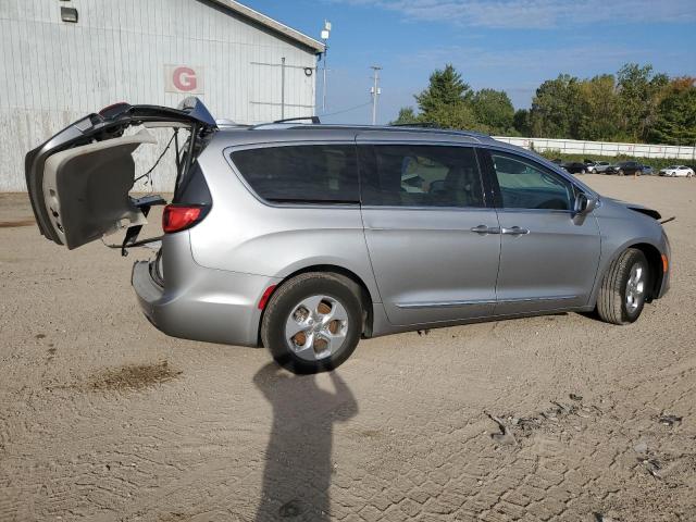 Photo 3 from auction – 2017 CHRYSLER PACIFICA T with VIN 2C4RC1EG2HR560338