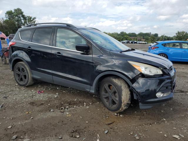 Photo 4 from auction – 2016 FORD ESCAPE SE with VIN 1FMCU9GX4GUA55395