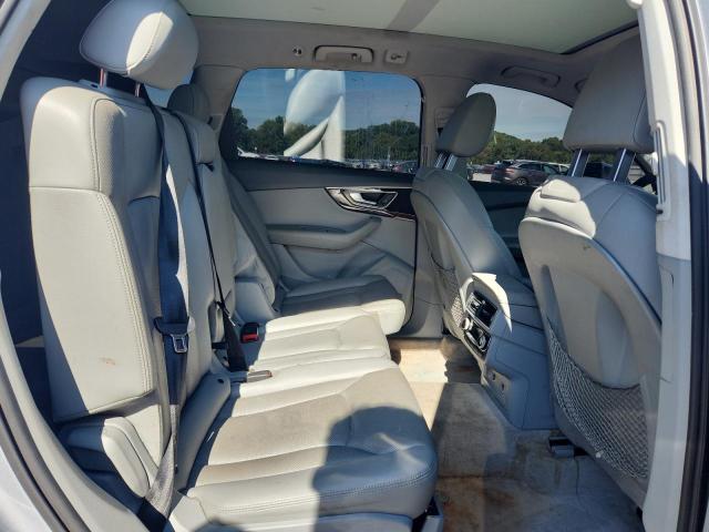 Photo 11 from auction – 2018 AUDI Q7 PRESTIG with VIN WA1VAAF78JD022863