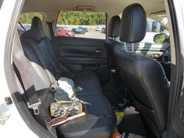 Photo 11 from auction – 2016 MITSUBISHI OUTLANDER with VIN JA4AZ3A38GZ037706