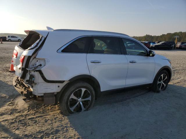 Photo 3 from auction – 2016 KIA SORENTO EX with VIN 5XYPH4A19GG046548