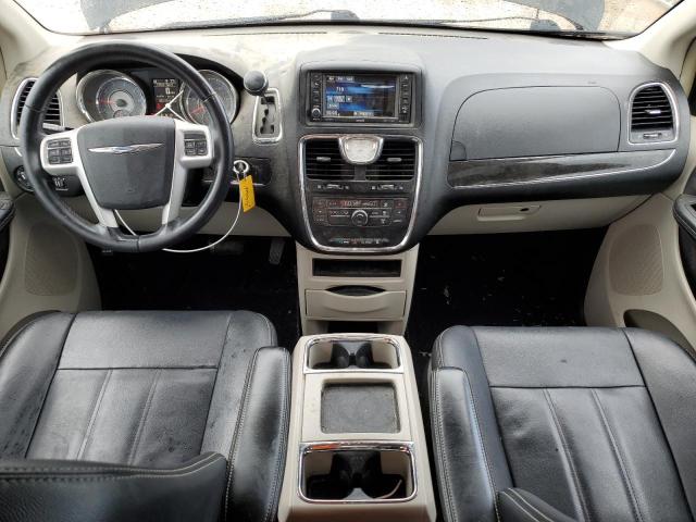 Photo 8 from auction – 2016 CHRYSLER TOWN & COU with VIN 2C4RC1BG2GR292913