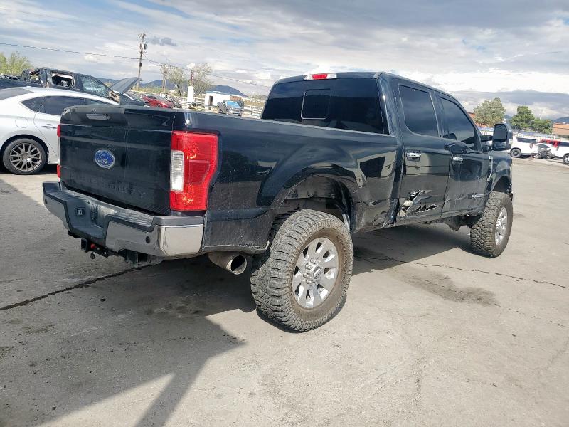 Photo 3 from auction – 2017 FORD F250 SUPER with VIN 1FT7W2BT4HEF37629