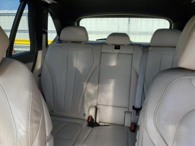 Photo 10 from auction – 2015 BMW X5 XDRIVE5 with VIN 5UXKR6C59F0J76013