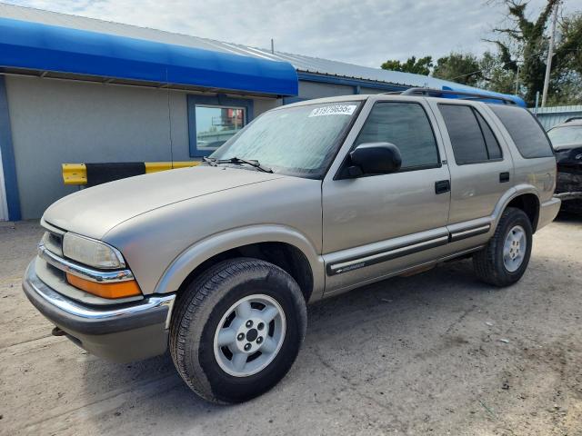 Photo 1 from auction – 2001 CHEVROLET BLAZER with VIN 1GNDT13W712177561