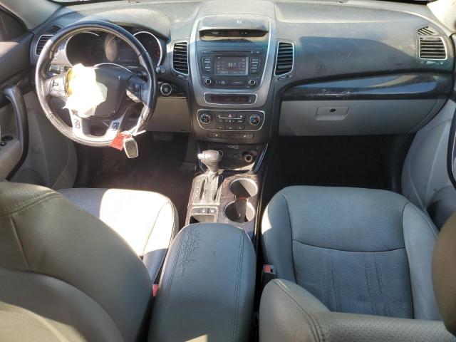 Photo 8 from auction – 2014 KIA SORENTO LX with VIN 5XYKT4A64EG474383