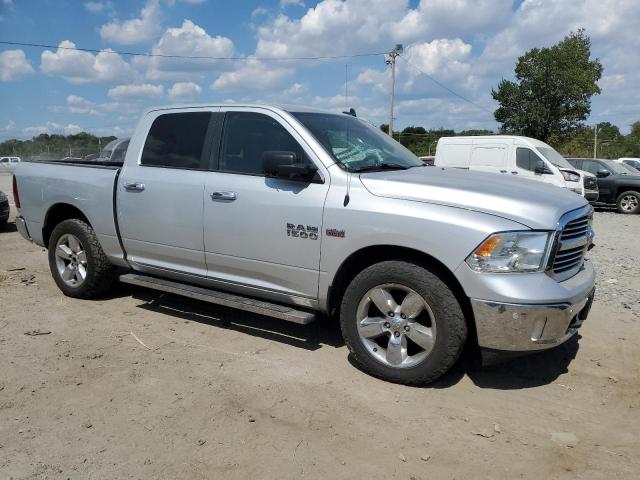 Photo 4 from auction – 2016 RAM 1500 SLT with VIN 3C6RR7LT5GG364648