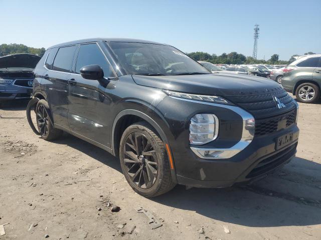 Photo 4 from auction – 2023 MITSUBISHI OUTLANDER with VIN JA4J4UA88PZ044493