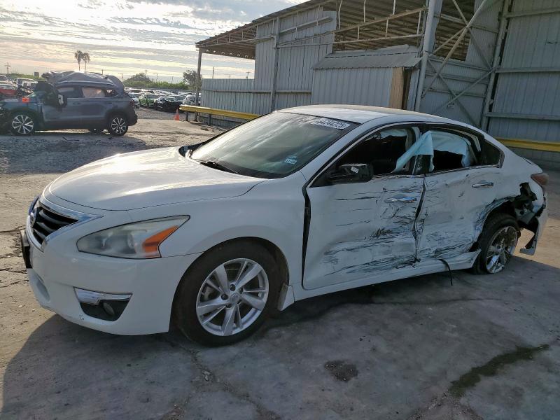 NISSAN ALTIMA 2.5 2015 with VIN 1N4AL3AP8FC265254 - Photo from auction