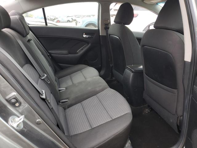 Photo 10 from auction – 2016 KIA FORTE LX with VIN KNAFX4A65G5559375