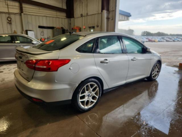 Photo 3 from auction – 2015 FORD FOCUS SE with VIN 1FADP3F2XFL287657