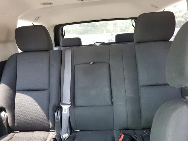 Photo 10 from auction – 2011 CHEVROLET TAHOE with VIN 1GNSKAE03BR270153