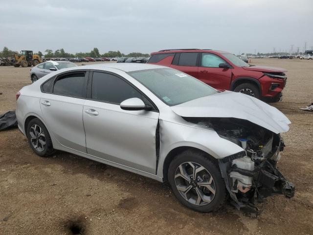 Photo 4 from auction – 2020 KIA FORTE FE with VIN 3KPF24AD1LE176564