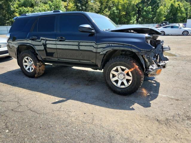 Photo 4 from auction – 2016 TOYOTA 4RUNNER SR with VIN JTEBU5JR9G5303312