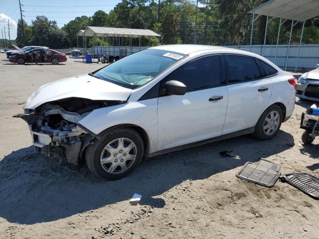 FORD FOCUS S 2012 with VIN 1FAHP3E22CL303817 - Photo from auction