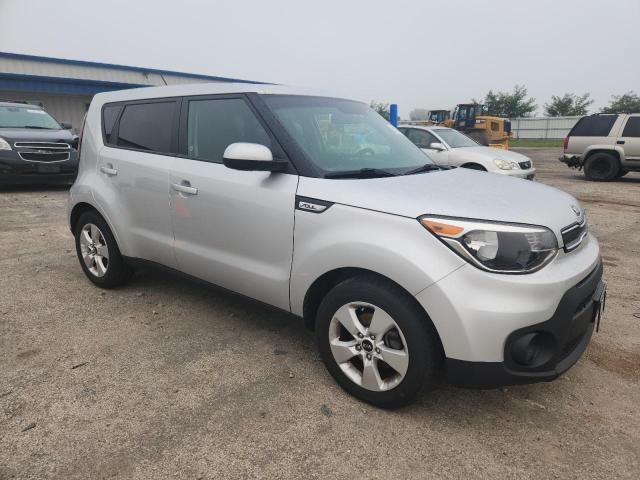 Photo 4 from auction – 2017 KIA SOUL with VIN KNDJN2A24H7480919