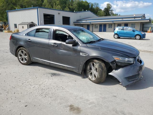 Photo 4 from auction – 2018 FORD TAURUS SEL with VIN 1FAHP2E89JG119303