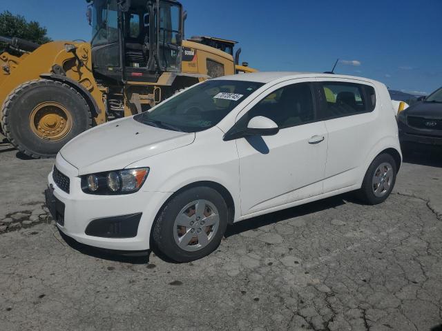 CHEVROLET SONIC 2016 مع رقم تعريف المركبة 1G1JA6SG6G4162385 - صورة من المزاد