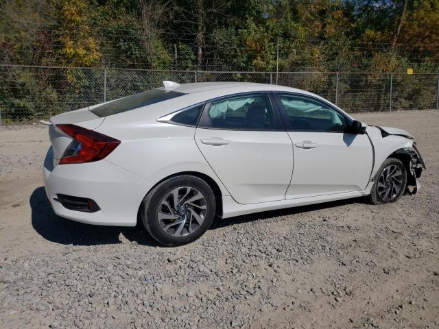 Photo 3 from auction – 2018 HONDA CIVIC EX with VIN 19XFC2F78JE031300