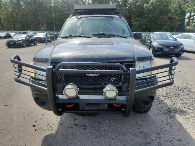 Photo 5 from auction – 2005 FORD EXPLORER S with VIN 1FMZU77K65UB81452