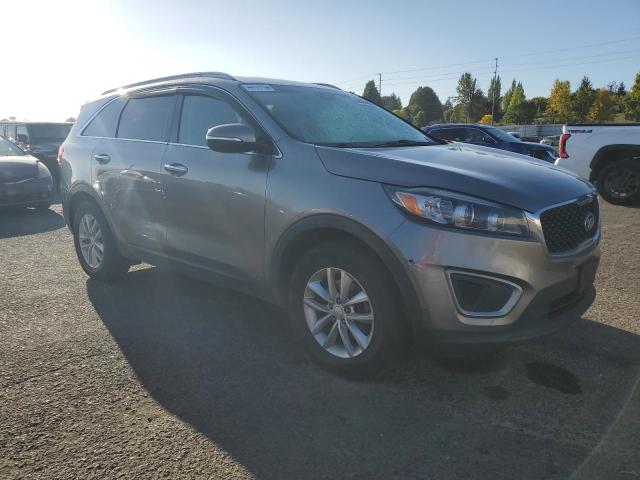 Photo 4 from auction – 2016 KIA SORENTO LX with VIN 5XYPGDA32GG062255