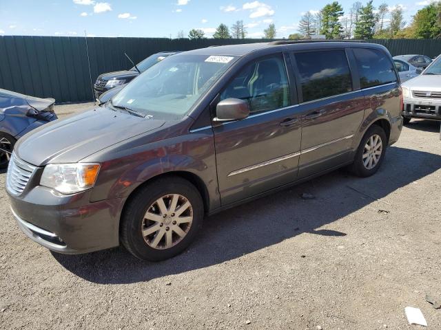 Photo 1 from auction – 2015 CHRYSLER TOWN & COU with VIN 2C4RC1BG3FR537734