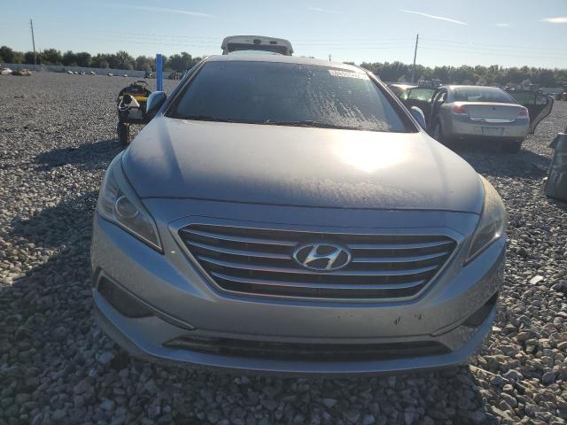 Photo 5 from auction – 2016 HYUN SONATA SE with VIN 5NPE24AF5GH425754