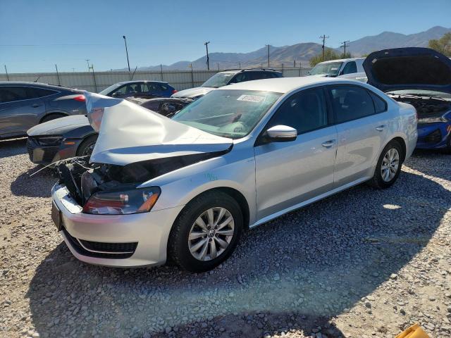 Photo 1 from auction – 2014 VOLKSWAGEN PASSAT S with VIN 1VWAT7A37EC071910