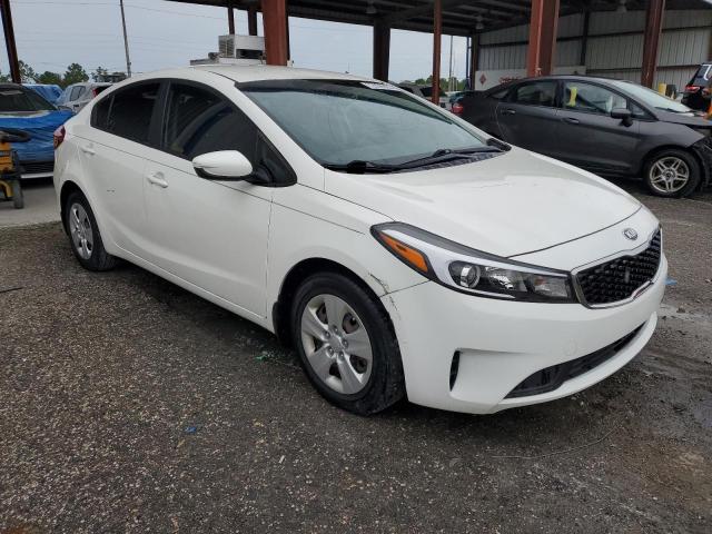 Photo 4 from auction – 2018 KIA FORTE LX with VIN 3KPFK4A75JE268140