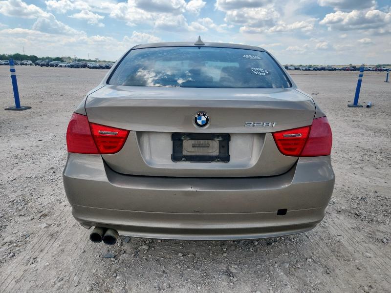 Photo 6 from auction – 2011 BMW 328 I SULE with VIN WBAPH5C50BA441343