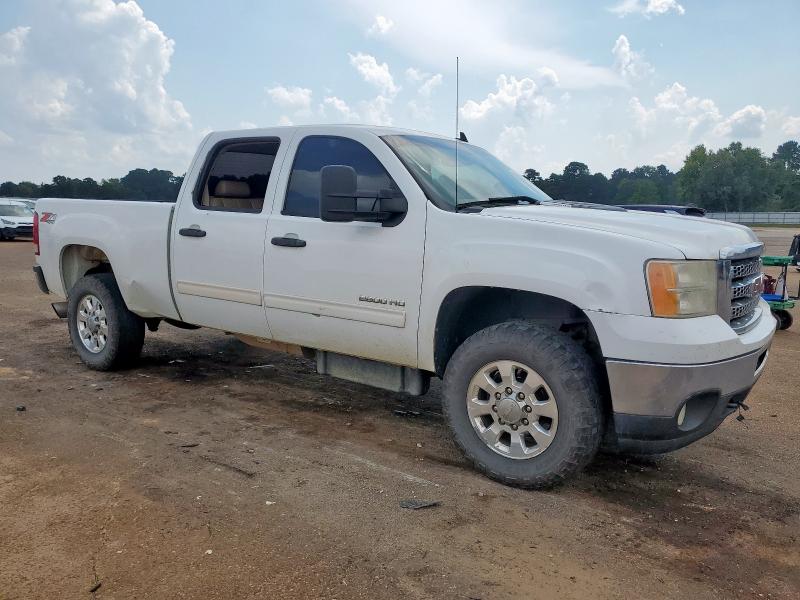 Photo 4 from auction – 2014 GMC SIERRA K25 with VIN 1GT120C88EF182373