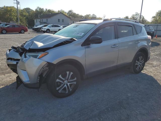 Zdjęcie 1 z aukcji – 2017 TOYOTA RAV4 LE z VIN 2T3BFREV7HW665291