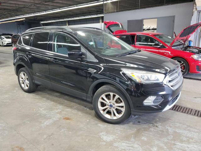 Photo 4 from auction – 2017 FORD ESCAPE SE with VIN 1FMCU0GD2HUF05743