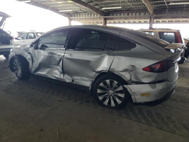 Photo 2 from auction – 2017 TESLA MODEL X with VIN 5YJXCBE24HF044611