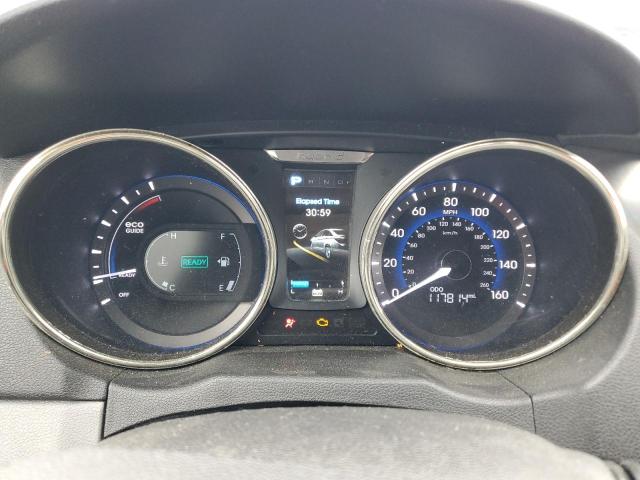 Photo 9 from auction – 2012 HYUNDAI SONATA HYB with VIN KMHEC4A47CA020309