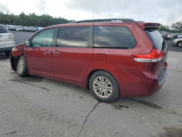 Photo 2 from auction – 2012 TOYOTA SIENNA XLE with VIN 5TDYK3DC4CS267968