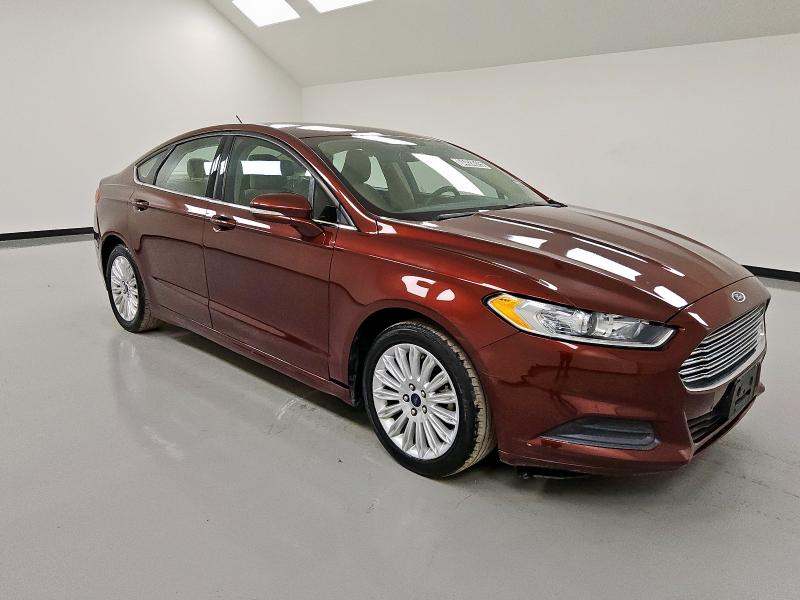 Zdjęcie 4 z aukcji – 2016 FORD FUSION SE z VIN 3FA6P0LU1GR354470