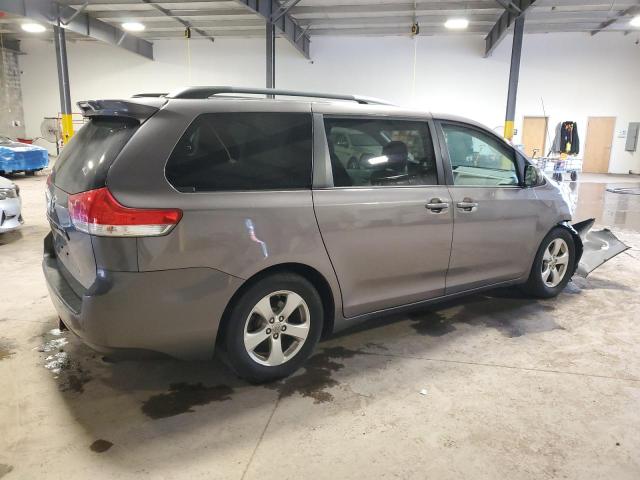 Photo 3 from auction – 2012 TOYOTA SIENNA LE with VIN 5TDKK3DC6CS197024