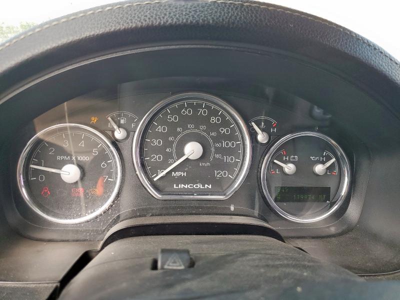 Photo 9 from auction – 2006 LINCOLN MARK LT with VIN 5LTPW16526FJ08242